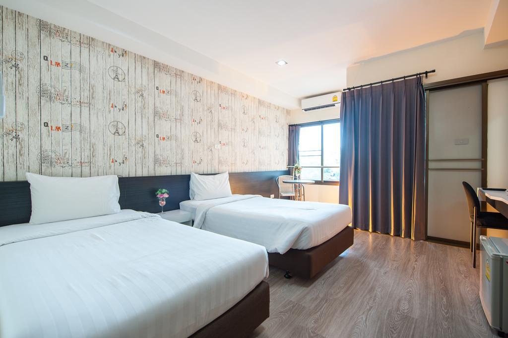 Prajaktra City Hostel Udon Thani Exterior foto